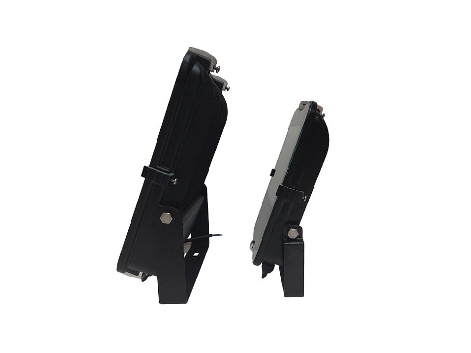 VP-45-24V | LED projektör 45W 24V AC-DC IP66 VP-45-24V | LED projektör 45W 24V AC-DC IP66
